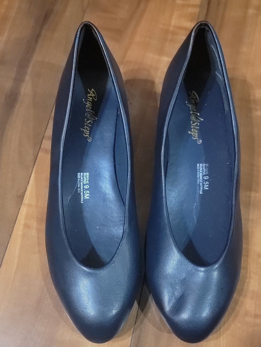 Angel Steps Women's Navy Blue Pointed-Toe Flats